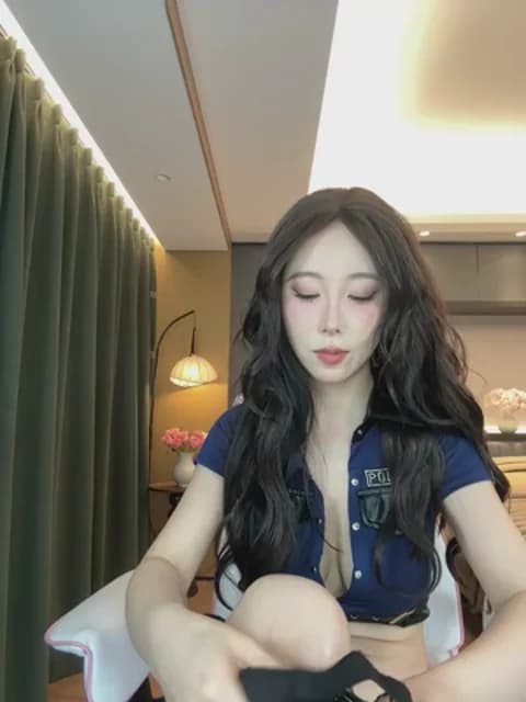 AYW-21 HD Camrip • 39min • 2026-03-19 16:39