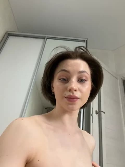 Camilla_Railian HD Camrip • 39min • 2026-04-27 01:20