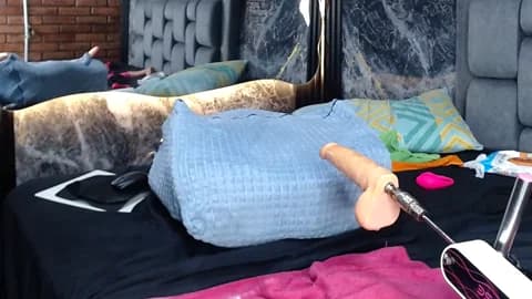 Couple_Gold69 HD Camrip • 41min • 2026-05-07 15:13