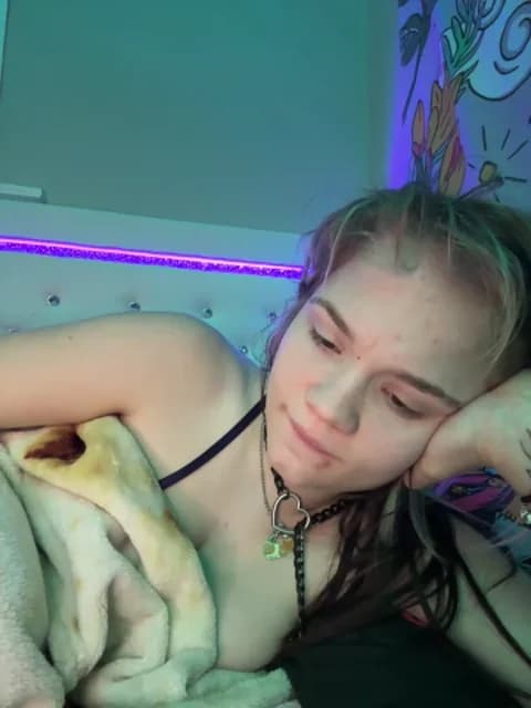 Cutiepiespanks HD Camrip • 35min • 2026-03-06 06:08