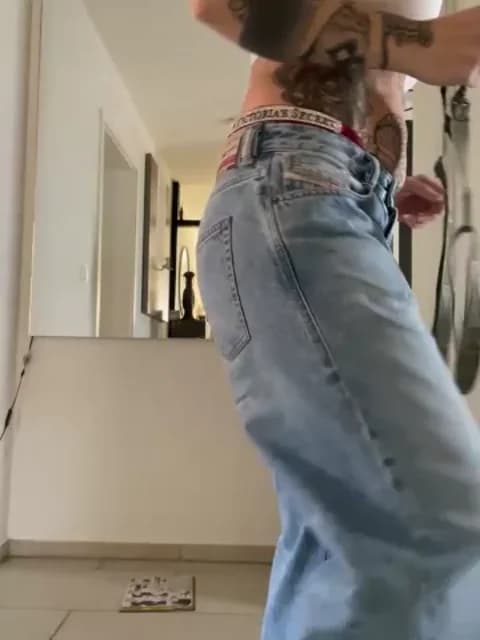 Etwas_neugierig HD Camrip • 63min • 2026-04-07 11:06