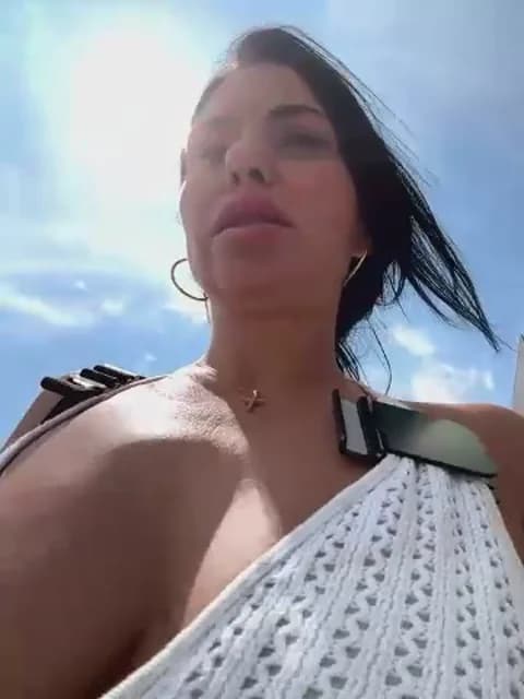 KimKelly13 HD Camrip • 52min • 2026-06-04 09:54