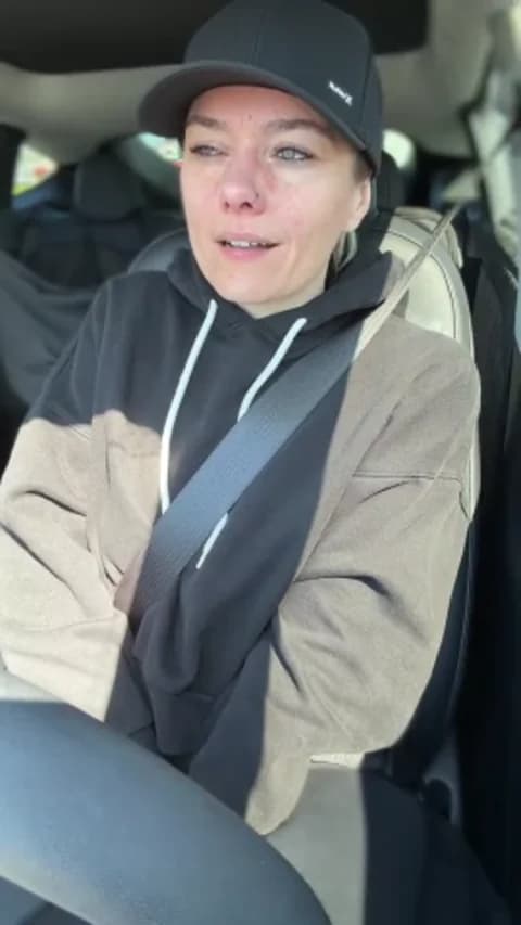 LadyLena1 HD Camrip • 33min • 2026-04-08 18:51