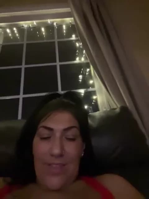 LittleMissEeve HD Camrip • 33min • 2026-05-02 08:04
