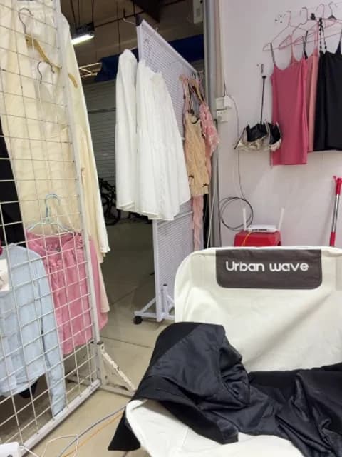 Selenaaaaa- HD Camrip • 44min • 2026-03-17 09:34