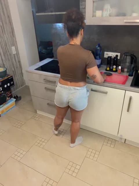 SweetPetiteNoir HD Camrip • 56min • 2026-05-18 08:12