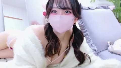 Yura_yura_ch HD Camrip • 32min • 2026-01-19 13:46