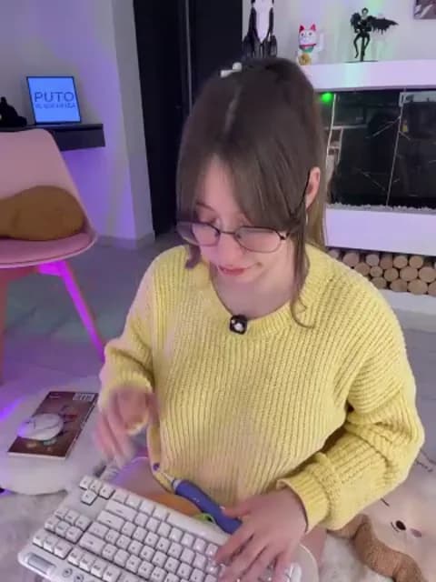 _nobara__ HD Camrip • 39min • 2026-03-14 07:37