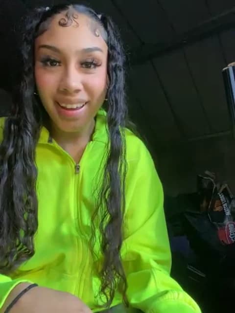 badbaby187 HD Camrip • 34min • 2026-02-23 22:58