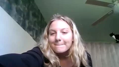 glowandsmoke HD Camrip • 33min • 2026-03-27 16:18