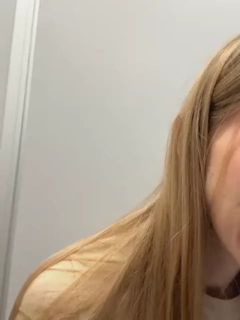 kira_mia HD Camrip • 38min • 2026-01-12 18:42