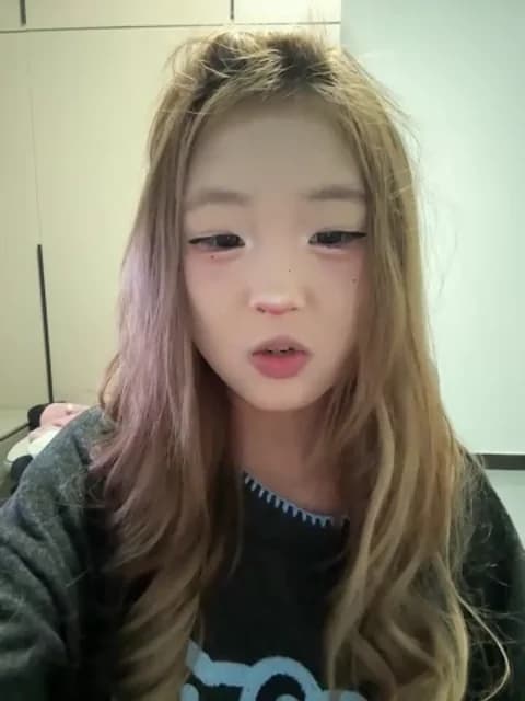 lelebaybay888 HD Camrip • 31min • 2026-03-19 20:24