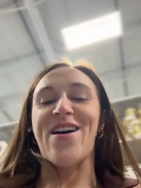 lunagirl13 HD Camrip • 33min • 2026-03-17 03:16