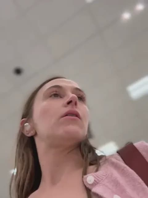 lunagirl13 HD Camrip • 37min • 2026-03-26 04:33