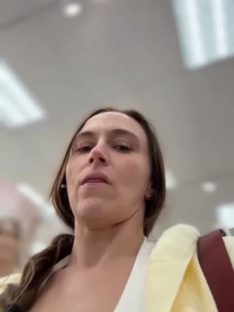 lunagirl13 HD Camrip • 63min • 2026-04-11 04:47