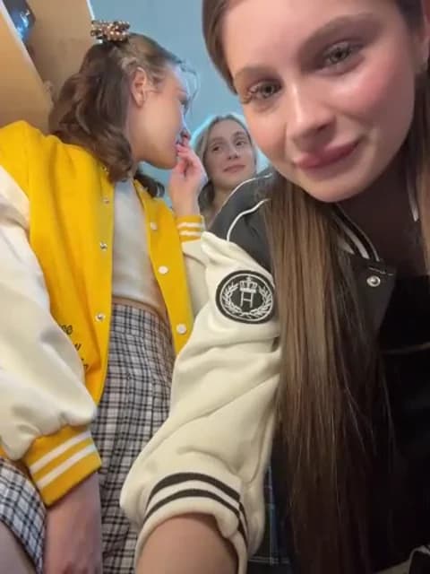 mmelicious HD Camrip • 36min • 2026-01-14 07:56