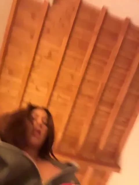 vellaah HD Camrip • 31min • 2026-03-31 02:27