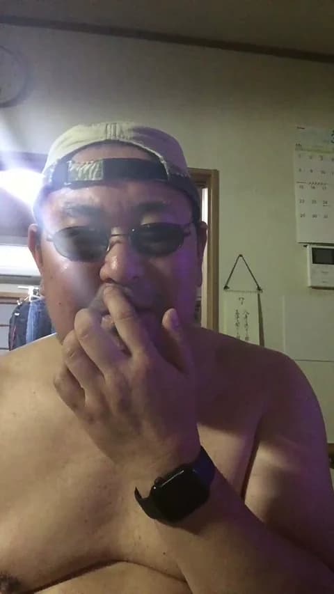 yoyo802 HD Camrip • 35min • 2026-03-07 17:00