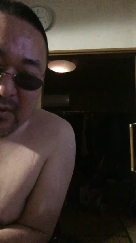 yoyo804 HD Camrip • 34min • 2026-03-14 18:23