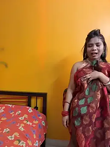 RedQQueen Stripchat Model - Cam Recordings